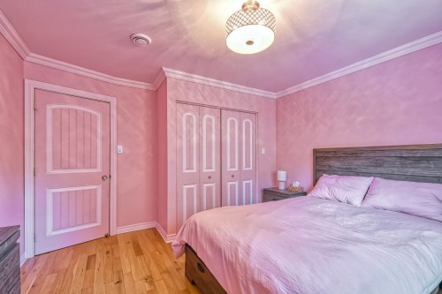 Chambre à coucher - 465 Rue Des Lilas, Sainte-Adèle, QC - Indoor Photo Showing Bedroom