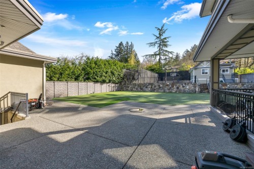 4668 Cordova Bay Rd, Saanich, BC 