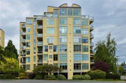 460-188 Douglas St  Victoria, BC V8V 2P2