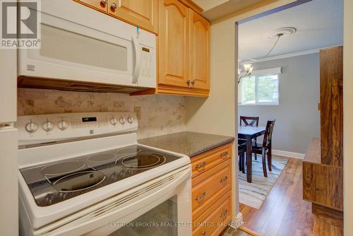 301 - 610 William Street S, Gananoque, ON - Indoor Photo Showing Kitchen
