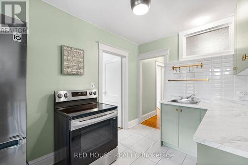 unit 6 kitchen - 55 Balsam Avenue S, Hamilton, ON - Indoor