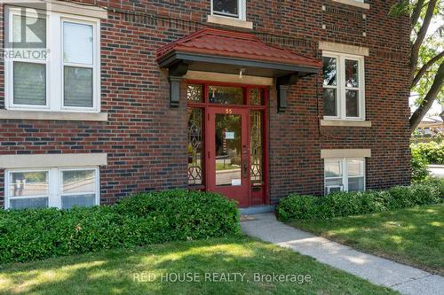 55 Balsam Avenue S, Hamilton, ON - Outdoor
