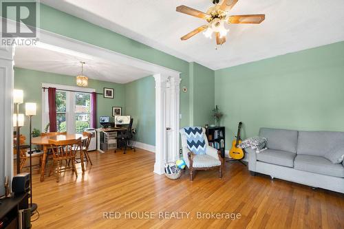 unit 4 family/dining - 55 Balsam Avenue S, Hamilton, ON - Indoor