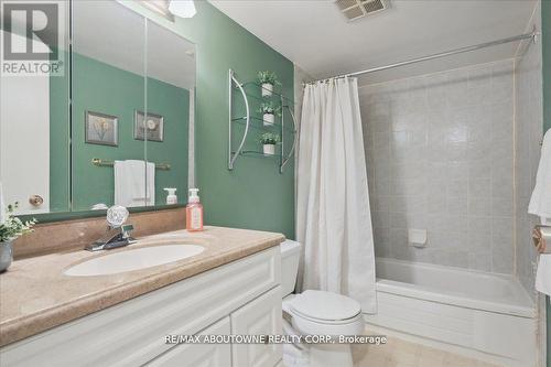 921 - 1450 Glen Abbey Gate, Oakville, ON - Indoor Photo Showing Bathroom