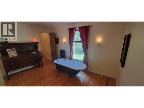 9841 Talbot Road, Salmo, BC 