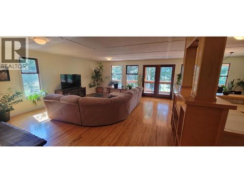 9841 Talbot Road, Salmo, BC 