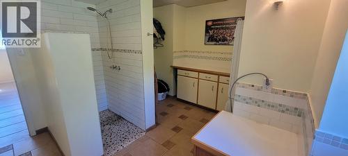 9841 Talbot Road, Salmo, BC 