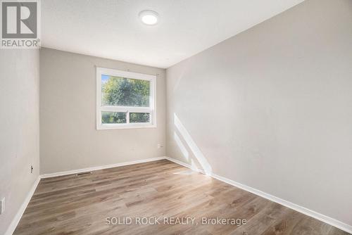 1432 Leigh Crescent, Ottawa, ON - Indoor Photo Showing Other Room