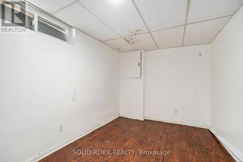 1432 Leigh Crescent, Ottawa, ON - Indoor Photo Showing Other Room