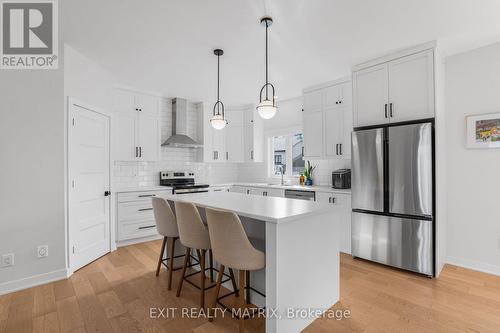 1144 Avignon Street, Russell, ON - Indoor Photo Showing Kitchen With Upgraded Kitchen