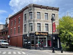 2071  - 2075 Boul. St-Laurent  Montréal (Ville-Marie), QC H2X 2T3