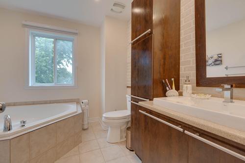 Salle de bains - 10-4501 Boul. Dagenais O., Laval (Fabreville), QC 