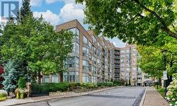 319 - 2511 LAKESHORE ROAD W  Oakville (Br Bronte), ON L6L 6L9