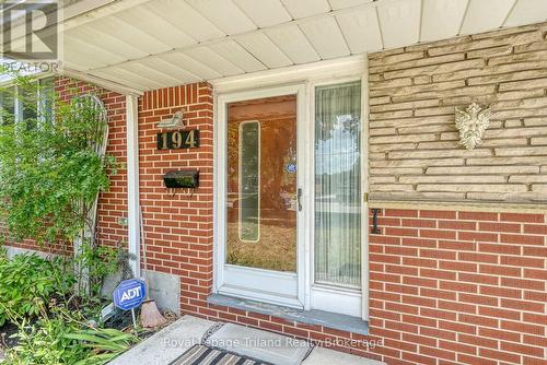 194 Orchard Road, Woodstock (Woodstock - North), ON - Outdoor With Exterior