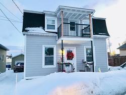 238  - 238A Rue Notre-Dame E.  Trois-Rivières, QC G8T 4B7