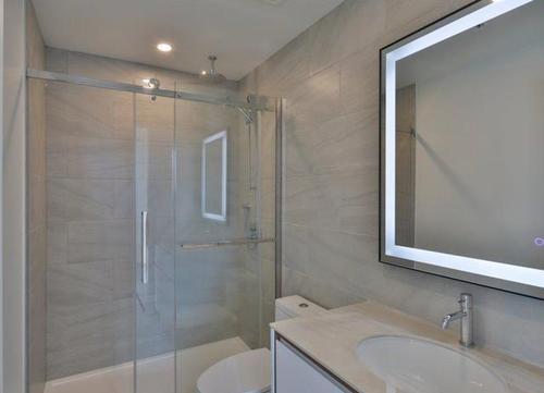 Bathroom - 1705-1020 Rue De La Montagne, Montréal (Ville-Marie), QC - Indoor Photo Showing Bathroom