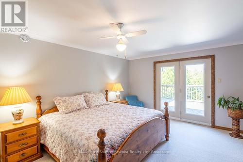 1889 South Horn Lake Road, Magnetawan, ON - Indoor Photo Showing Bedroom