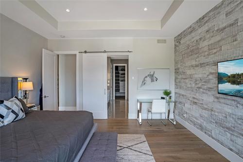 5697 Jasper Way, Kelowna, BC - Indoor Photo Showing Bedroom
