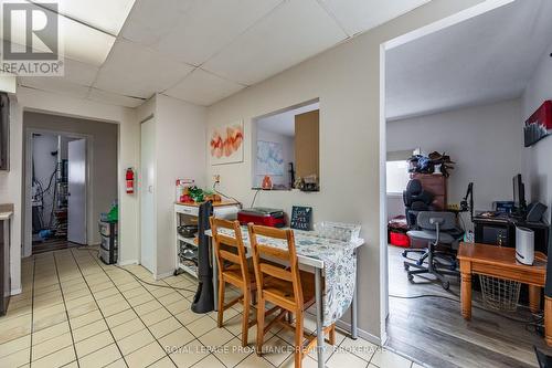 271-273 Rideau Street, Kingston (East Of Sir John A. Blvd), ON - Indoor