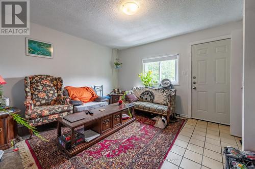 271-273 Rideau Street, Kingston (East Of Sir John A. Blvd), ON - Indoor Photo Showing Other Room