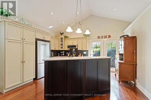 61 Frontier Drive, Niagara-On-The-Lake, ON - Indoor Photo Showing Kitchen