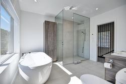 Ensuite bathroom - 