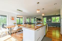 14 Rue des Trembles  Sainte-Marguerite-Du-Lac-Masson, QC J0T 1L0