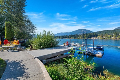 8-537 Point Ideal Dr, Lake Cowichan, BC 