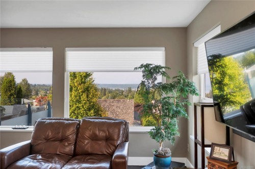 730 Nelson Rd, Campbell River, BC 