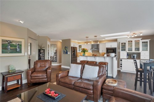 730 Nelson Rd, Campbell River, BC 