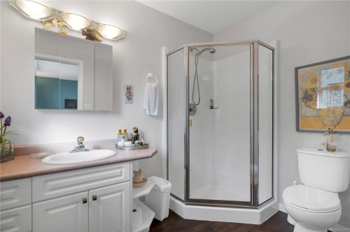 730 Nelson Rd, Campbell River, BC 