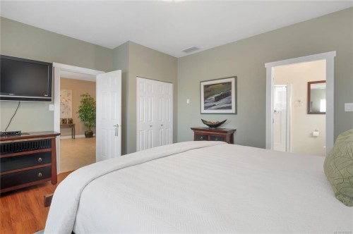 730 Nelson Rd, Campbell River, BC 