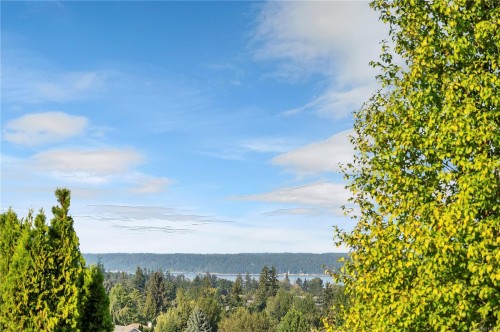 730 Nelson Rd, Campbell River, BC 