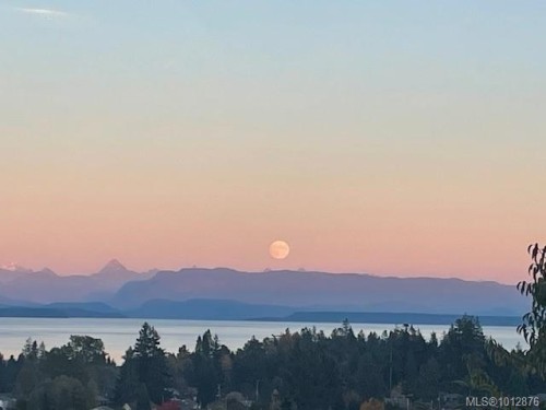 730 Nelson Rd, Campbell River, BC 