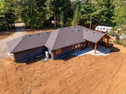 3368 Small Rd, Courtenay, BC 