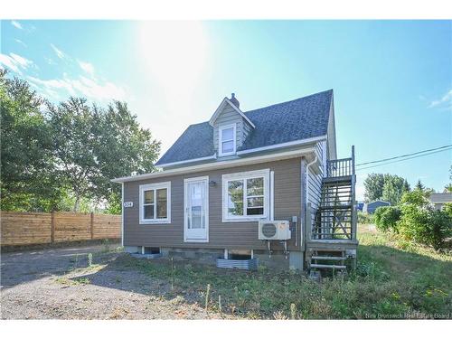 336 Saint-Pierre O. Blvd, Caraquet, NB 