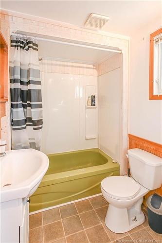 336 Saint-Pierre O. Blvd, Caraquet, NB 