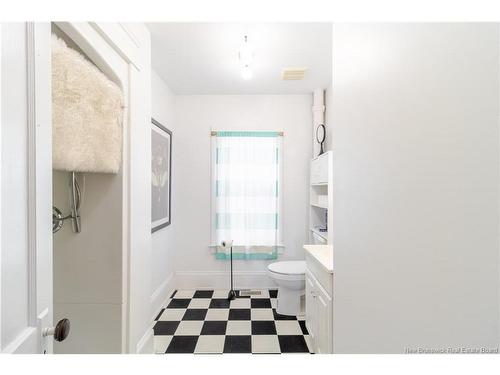 9 Elm St, Mcadam, NB 