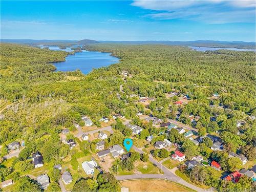 9 Elm St, Mcadam, NB 