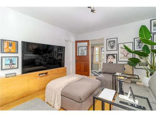 9 Elm St, Mcadam, NB 