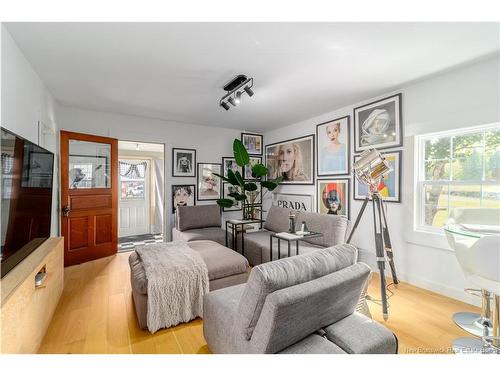 9 Elm St, Mcadam, NB 