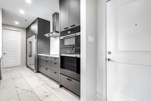 Kitchen - 102-104-3950 Rue Claude-Henri-Grignon, Montréal (Saint-Laurent), QC - Indoor