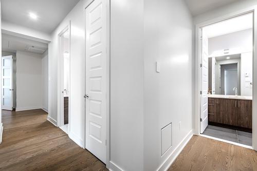 Passageway - 102-104-3950 Rue Claude-Henri-Grignon, Montréal (Saint-Laurent), QC - Indoor Photo Showing Other Room