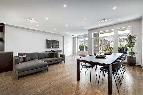 Living room - 102-104-3950 Rue Claude-Henri-Grignon, Montréal (Saint-Laurent), QC - Indoor