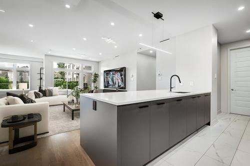 Kitchen - 102-104-3950 Rue Claude-Henri-Grignon, Montréal (Saint-Laurent), QC - Indoor