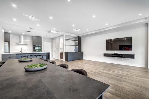 Dining room - 102-104-3950 Rue Claude-Henri-Grignon, Montréal (Saint-Laurent), QC - Indoor