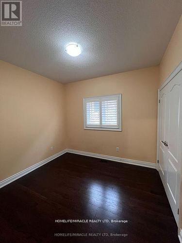 8 Arda Crescent, Brampton, ON - Indoor Photo Showing Other Room