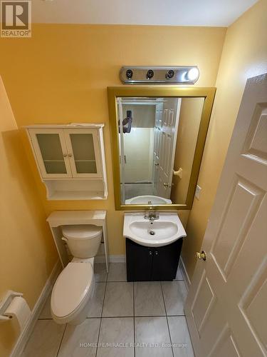 19 Garibaldi Drive, Brampton, ON - Indoor Photo Showing Bathroom