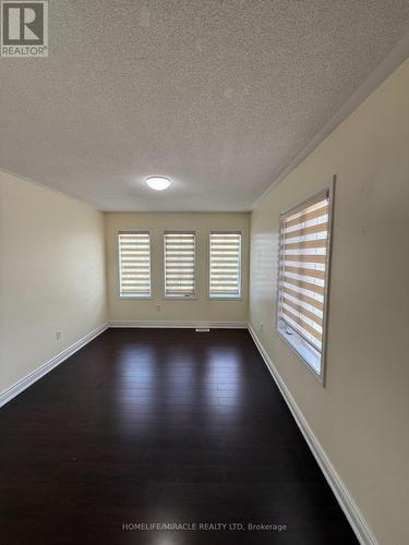 19 Garibaldi Drive, Brampton, ON - Indoor Photo Showing Other Room