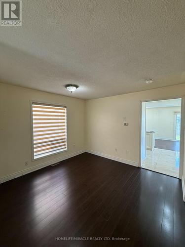 19 Garibaldi Drive, Brampton, ON - Indoor Photo Showing Other Room